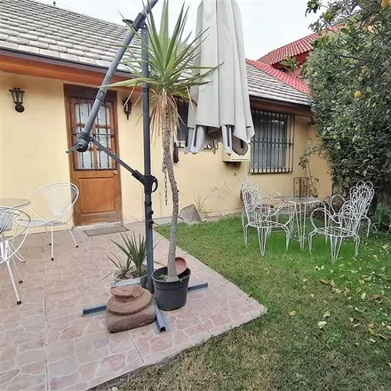 Image 3 - Lolco 8342, 757 0936 Provincia de Santiago, Chile - House for sale