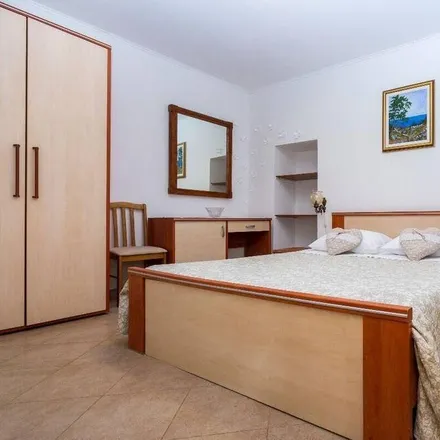 Image 1 - 51553 Mali Lošinj, Croatia - Apartment for rent