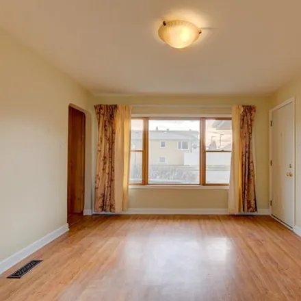 Image 7 - 5556 South Nagle Avenue, Chicago, IL 60638, USA - House for rent