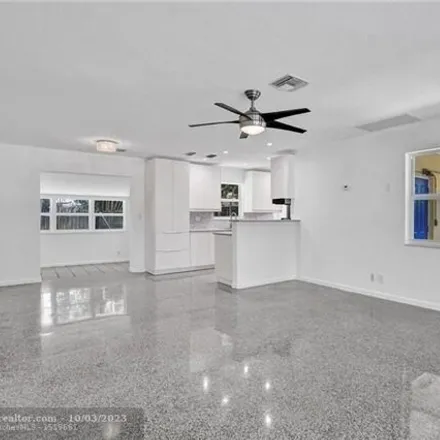 Image 7 - 334 Northeast 29th Street, Wilton Manors, FL 33334, USA - House for sale