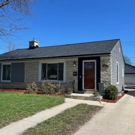 Buy this 3 bed house on 3646 South 22nd Street in Milwaukee, WI 53221