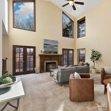 Image 4 - 603 Oakhurst Drive, Cheyenne, WY 82009, USA - House for sale