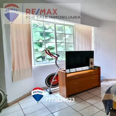 Rent this studio house on Violeta in Unidad Habitacional Arcos de Xiutepec, 62553 Jiutepec