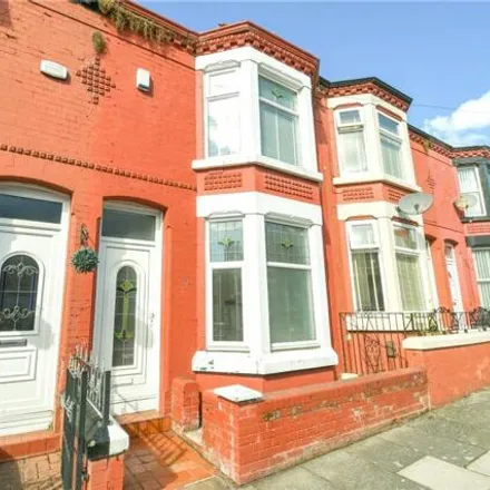 Buy this 3 bed townhouse on Baytree Road in Birkenhead, CH42 5PW