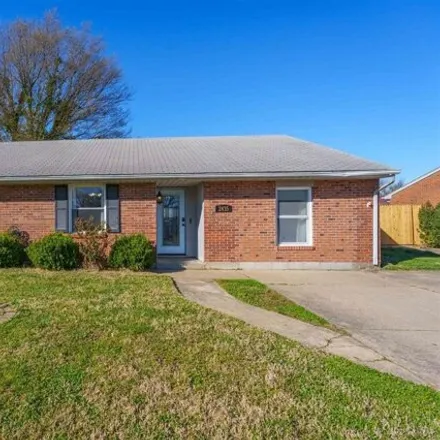 Buy this 3 bed house on 2457 Thornton Avenue in Owensboro, KY 42301
