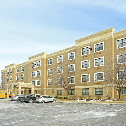 Image 3 - Fairlane Town Center, Town Center Drive, Dearborn, MI 48126, USA - Apartment for rent