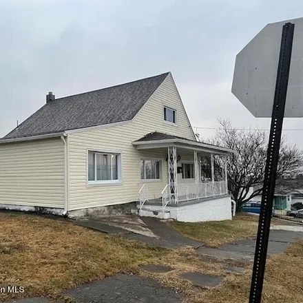 Buy this 4 bed house on 2418 South Webster Avenue in Scranton, PA 18505