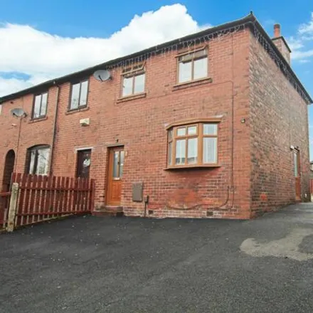 Buy this 3 bed house on Wingates Grove in Westhoughton, BL5 3PH