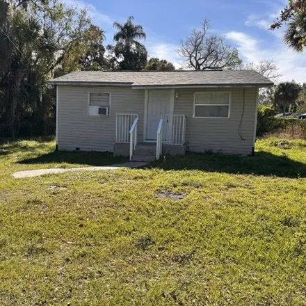 Rent this 2 bed house on 1499 Jackson Street in Cocoa West, Brevard County
