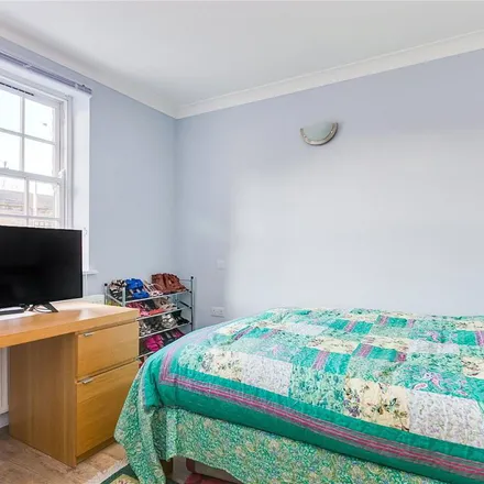 Image 3 - 73 Holloway Road, London, N7 8JZ, United Kingdom - Apartment for rent