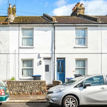 Rent this 2 bed townhouse on Orme Road in Worthing, BN11 4ER