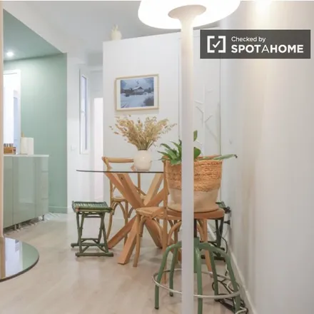 Rent this studio apartment on Madrid in Agustín Lara, Plaza de Arturo Barea