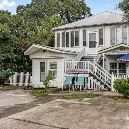 Image 2 - 1711 Butler Avenue, Tybee Island, Chatham County, GA 31328, USA - House for sale