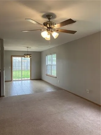 Rent this 3 bed house on 340 Grant Springs Drive in Decatur, Benton County