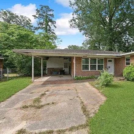 Buy this 3 bed house on 1476 Duchess Drive in Windsor Place, Baton Rouge