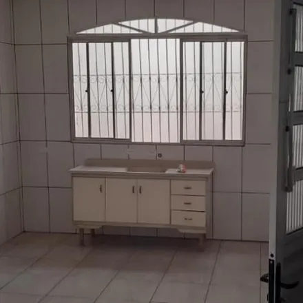 Rent this 2 bed house on Rua Embaixador Alexandre Conty in Perus, São Paulo - SP
