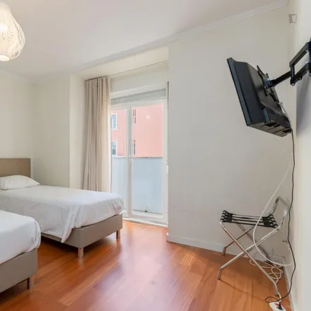 Rent this 6 bed room on Avenida Almirante Reis 24 in 1150-017 Lisbon, Portugal