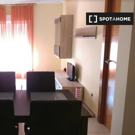 Rent this 3 bed apartment on Calle de los Transportistas in 17, 21