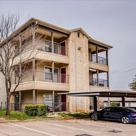 Buy this 1 bed condo on 2320 Gracy Farms Lane in Austin, TX 78758