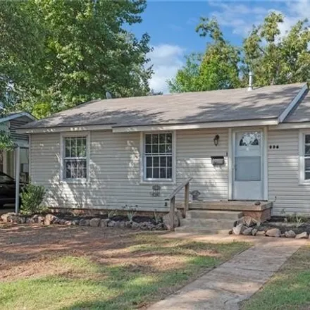 Buy this 3 bed house on 799 East 6th Street in Natchitoches, LA 71457