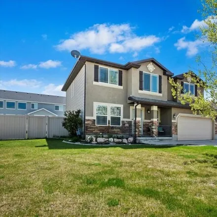 Buy this 5 bed house on 4453 West 5950 South in Hooper, Weber County
