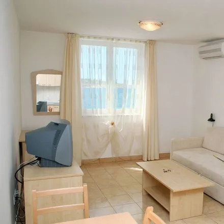 Rent this studio apartment on 23242 Općina Posedarje