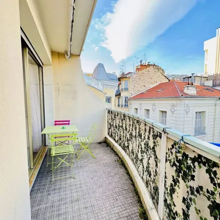 Rent this 2 bed apartment on 54 Avenue des Baumettes in 06000 Nice, France