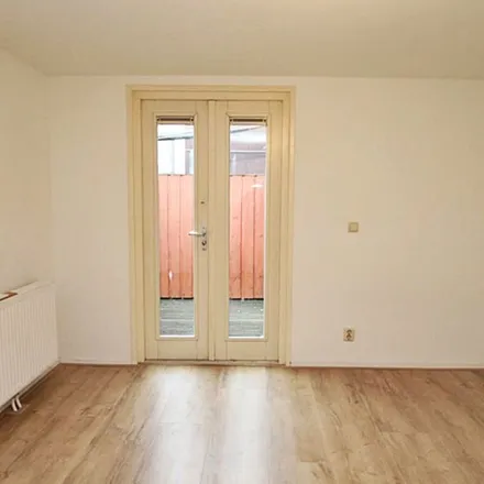 Rent this 3 bed apartment on Grote Akkerstraat 8 in 7941 BB Meppel, Netherlands