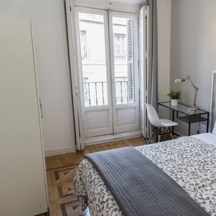 Rent this 8 bed room on Madrid in Iris, Calle del Conde de Romanones