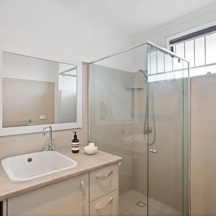 Image 8 - 17 Llewellyn Street, New Farm QLD 4005, Australia - Apartment for rent