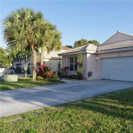 Image 3 - 20846 16th Street, Pembroke Pines, FL 33029, USA - House for sale