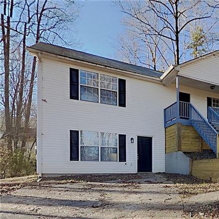 Rent this 2 bed house on Lakeview Ct in Gainesville, GA