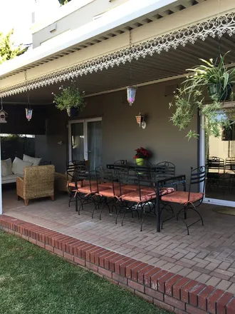 Image 2 - Cape Town, Harfield Village, WC, ZA - House for rent