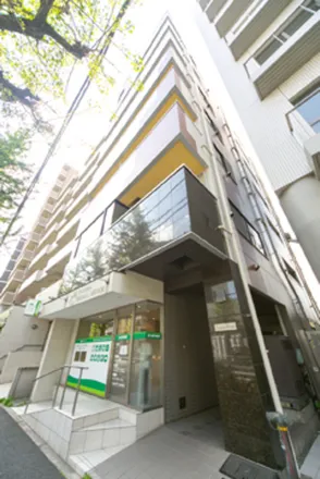 Rent this studio apartment on 三の橋 in Meguro-dori, Nakane 1-chome