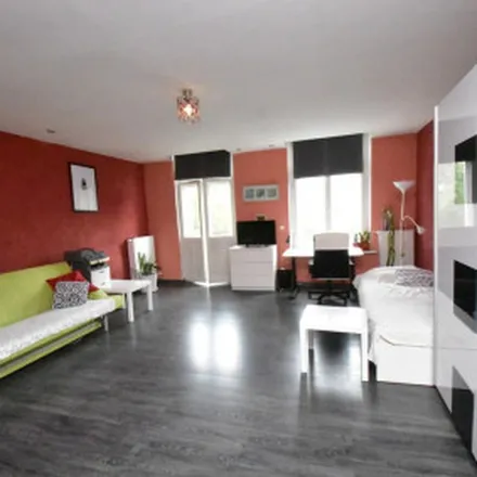 Rent this 2 bed apartment on Henryka Sienkiewicza 58 in 90-051 Łódź, Poland
