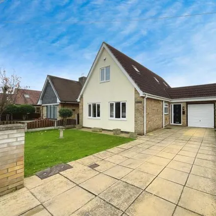 Buy this 4 bed house on Laurold Avenue in Hatfield Woodhouse, DN7 6PA