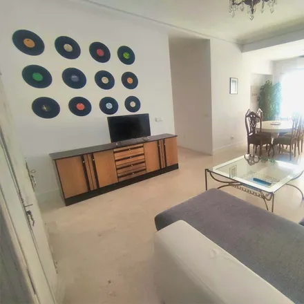 Rent this 4 bed apartment on Triodos Bank in Calle de Ferraz, 52