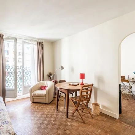 Rent this 1 bed apartment on 4 Rue Léon Delagrange in 75015 Paris, France
