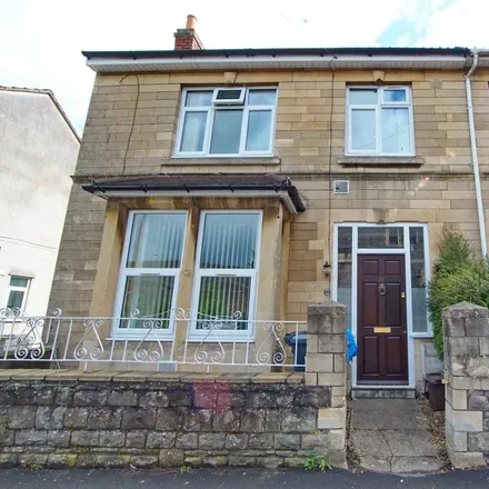Rent this 4 bed duplex on 1 Guinea Lane in Bristol, BS16 2HB