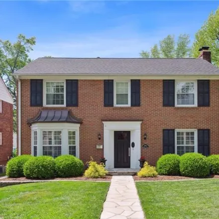 Buy this 4 bed house on 2165 Park Ridge Avenue in Brentwood, Saint Louis County