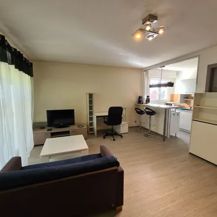 Rent this 1 bed apartment on Pays de Montbéliard Agglomération in Avenue des Alliés, 25200 Montbéliard