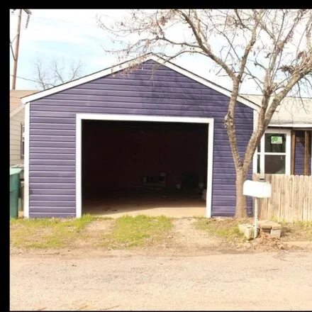 Rent this 3 bed house on 205 Ayres Drive in Grayson County, TX 75090