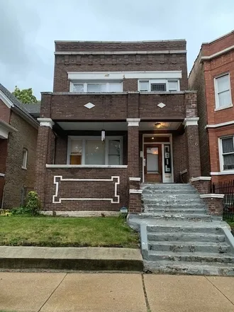 Buy this 5 bed duplex on 7816 South Morgan Street in Chicago, IL 60620