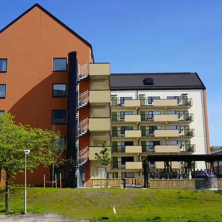 Rent this 2 bed apartment on Kobbegården 4 in 436 37 Gothenburg, Sweden