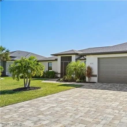 Image 3 - 2531 Southwest 15th Avenue, Cape Coral, FL 33914, USA - House for sale