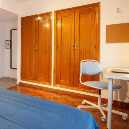 Image 2 - Madrid, Hospital Nuevo Belén, Calle de José Silva, 28016 Madrid - Room for rent