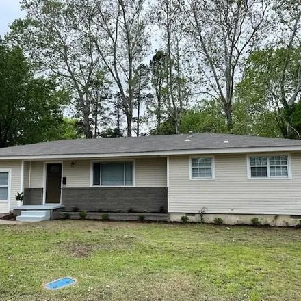 Image 1 - 1708 South Cleveland Avenue, Russellville, AR 72801, USA - House for sale