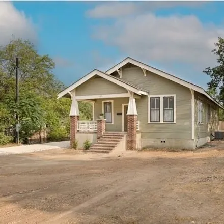 Image 3 - 132 Idlewilde Boulevard, Comfort, TX 78013, USA - House for rent