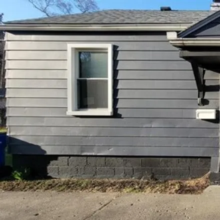 Buy this 2 bed house on 20485 Carrie Street in Detroit, MI 48234