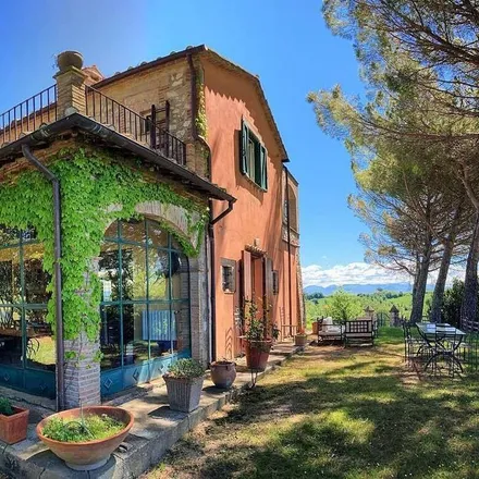 Rent this 5 bed house on 05032 Calvi dell'Umbria TR